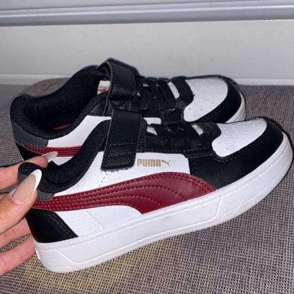 Puma Kids Sneakers - Red and White - Picture 2 of 3